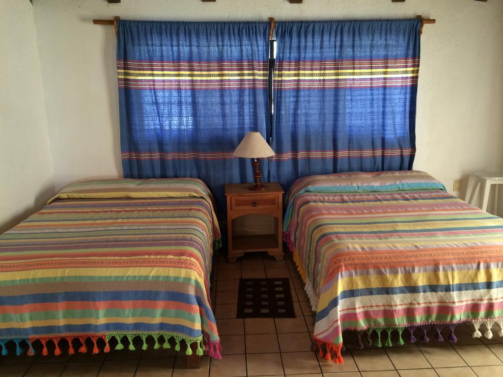 Hotel Mayflower Puerto Escondido (Oaxaca) Ruang foto