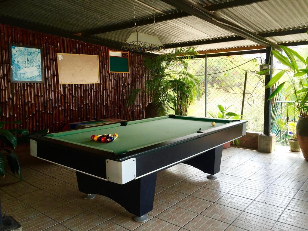 Hotel Mayflower Puerto Escondido (Oaxaca) Bagian luar foto
