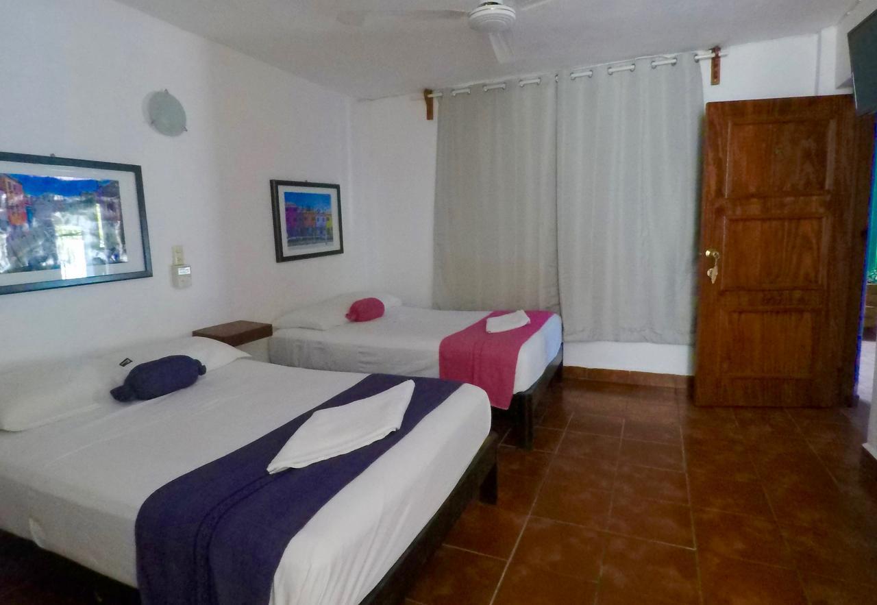 Hotel Mayflower Puerto Escondido (Oaxaca) Bagian luar foto