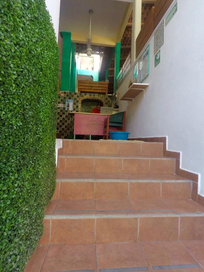 Hotel Mayflower Puerto Escondido (Oaxaca) Bagian luar foto